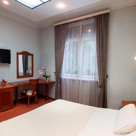 ホテル Aleksandar Vrnjačka Banja